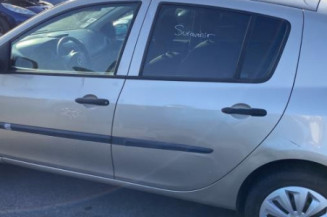 Aile avant droit RENAULT CLIO 3