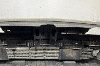 Pare choc avant RENAULT CLIO 3