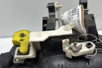 Poignee hayon RENAULT KANGOO 1