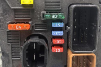Boitier servitude moteur (BSM) PEUGEOT 207