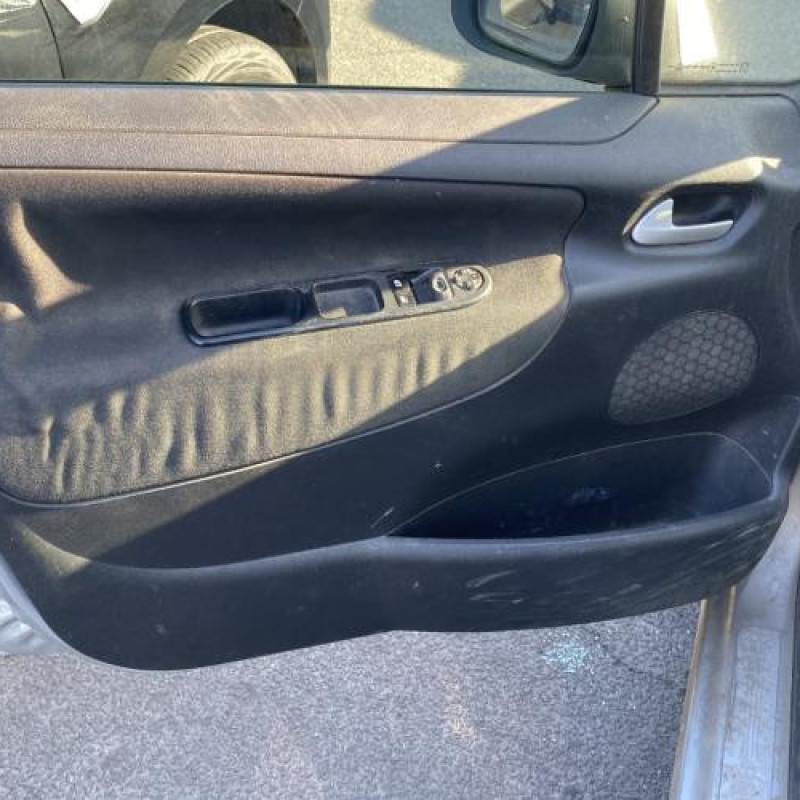 Boitier servitude moteur (BSM) PEUGEOT 207 Photo n°15
