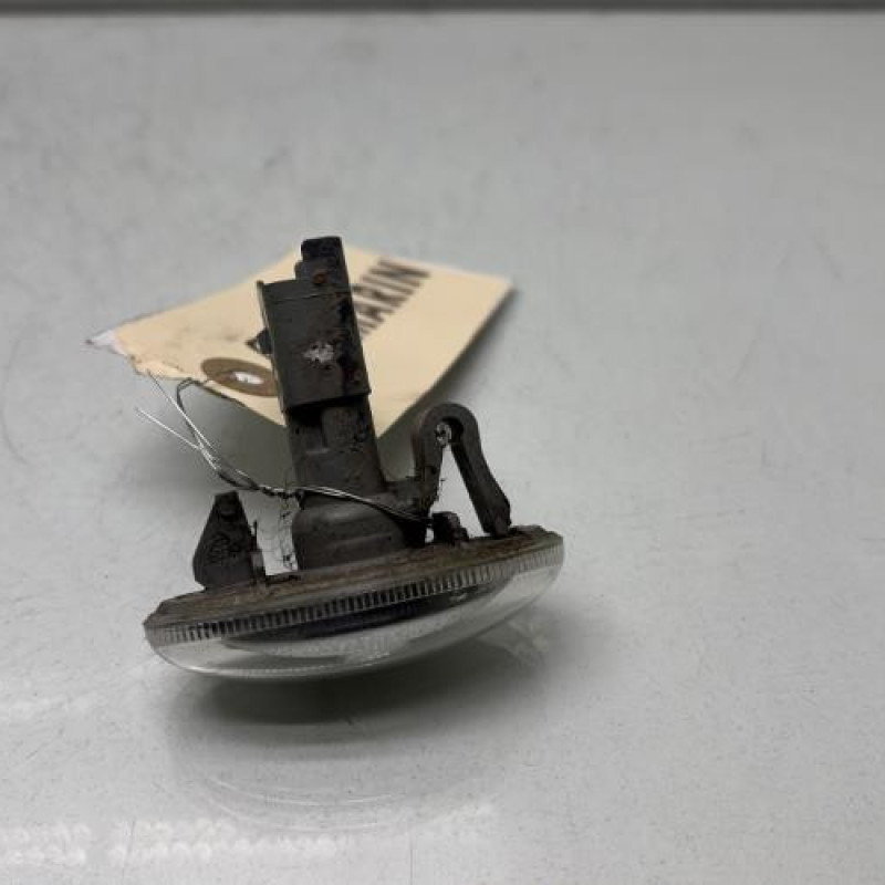 Repetiteur clignotant avant droit  (Feux) CITROEN C3 PLURIEL Photo n°3