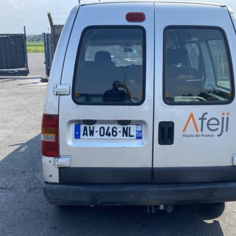 Poignee porte coffre droit PEUGEOT EXPERT 1 Photo n°8