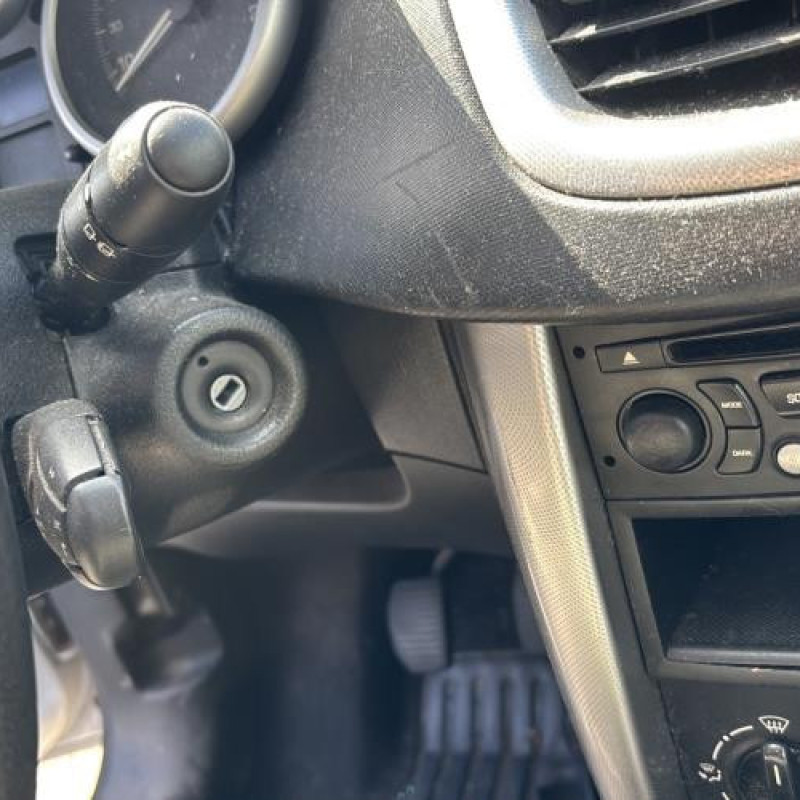 Boitier servitude moteur (BSM) PEUGEOT 207 Photo n°20