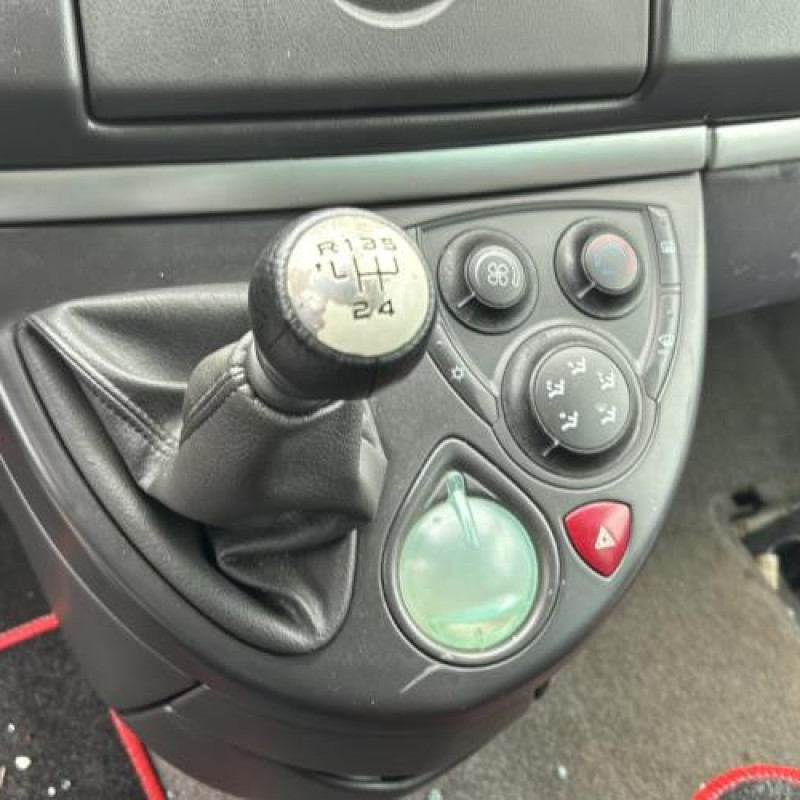 Boitier servitude moteur (BSM) PEUGEOT 807 Photo n°20