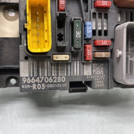 Boitier servitude moteur (BSM) PEUGEOT 308 1