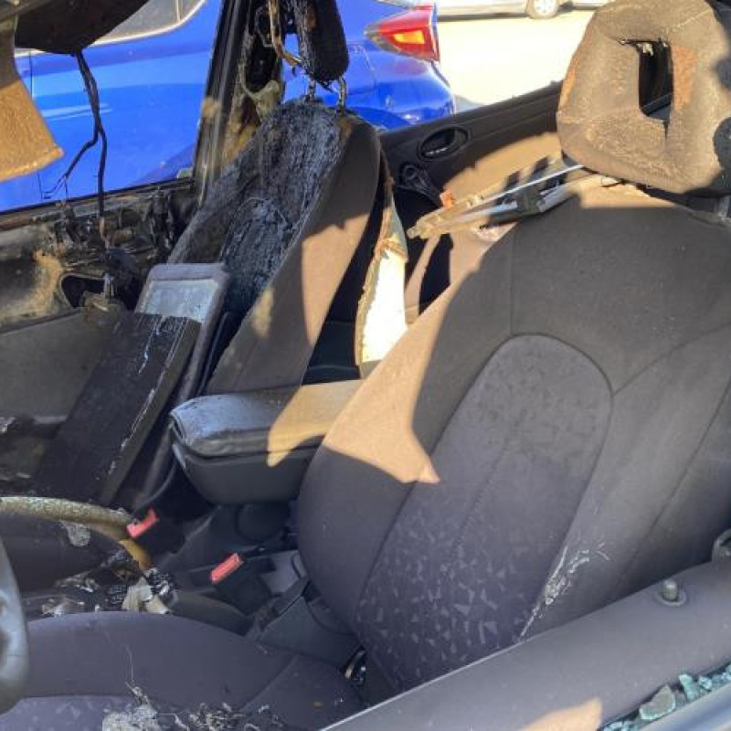 Feu arriere principal gauche (feux) MERCEDES CLASSE A 168 Photo n°12