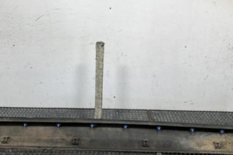 Bas de caisse gauche PEUGEOT 2008 1