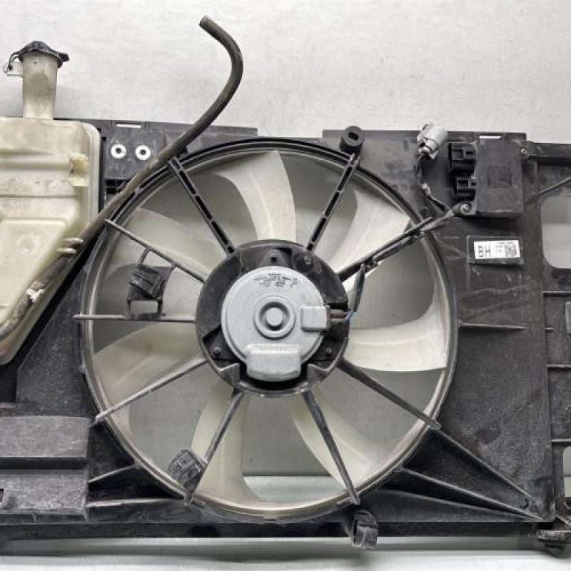 Moto ventilateur radiateur TOYOTA YARIS 3 Photo n°3
