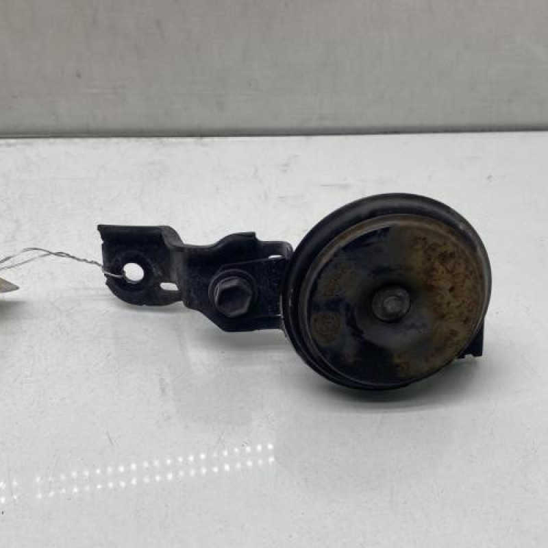 Avertisseur/Klaxon TOYOTA YARIS 3 Photo n°1