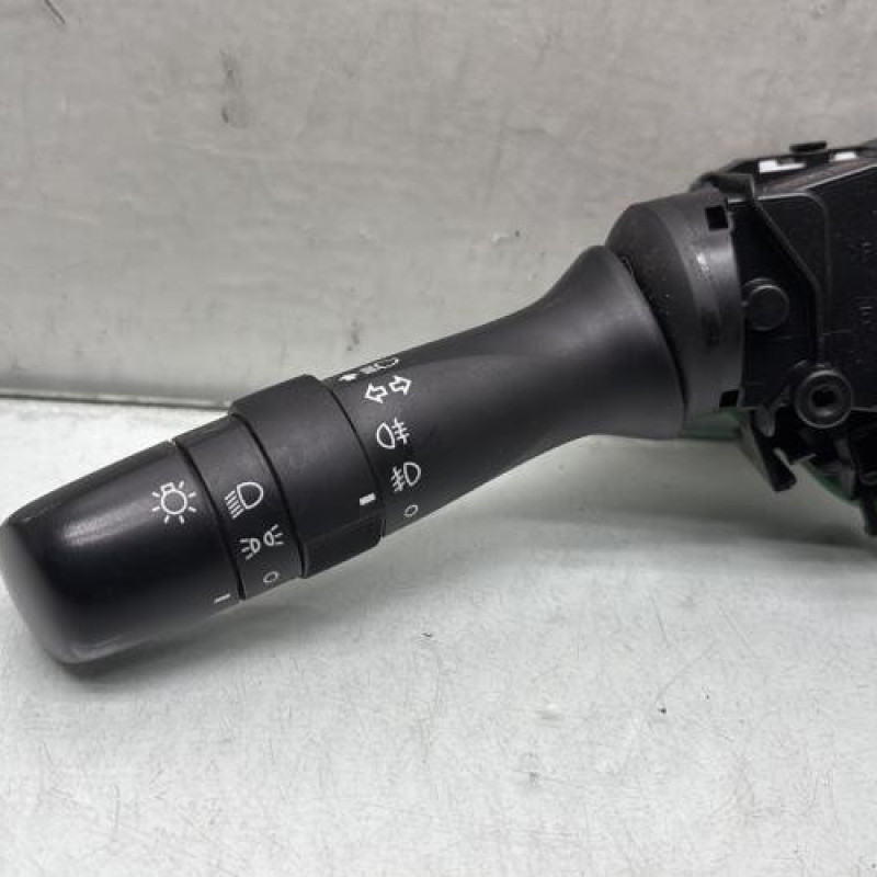 Commodo phare TOYOTA YARIS 3 Photo n°2