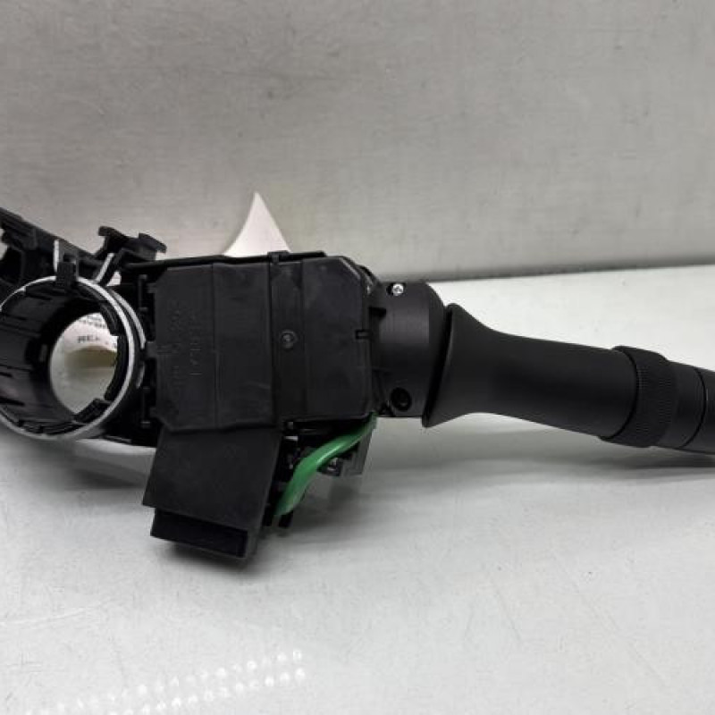 Commodo phare TOYOTA YARIS 3 Photo n°3