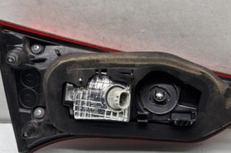 Feu arriere secondaire droit (feux) TOYOTA YARIS 3