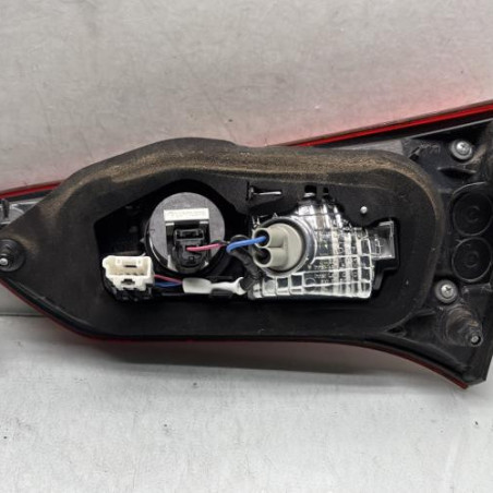 Feu arriere secondaire gauche (feux) TOYOTA YARIS 3