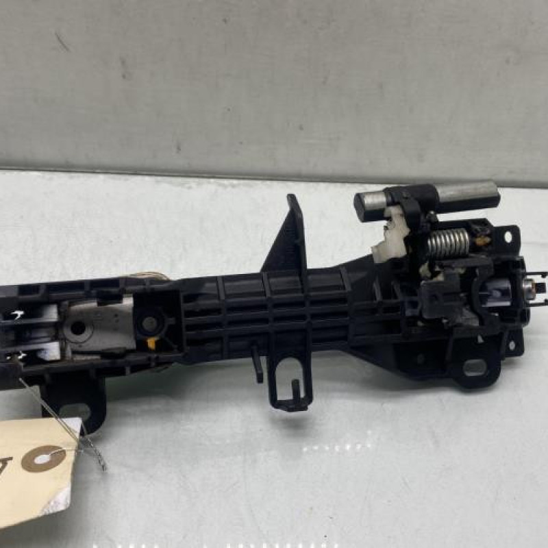 Poignee porte avant droit TOYOTA YARIS 3 Photo n°3