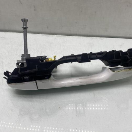 Poignee porte avant gauche TOYOTA YARIS 3