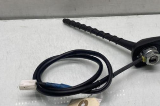 Antenne TOYOTA YARIS 3