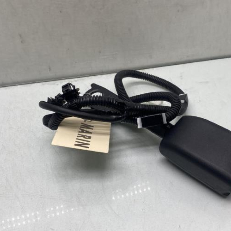 Attache ceinture avant droit TOYOTA YARIS 3 Photo n°3