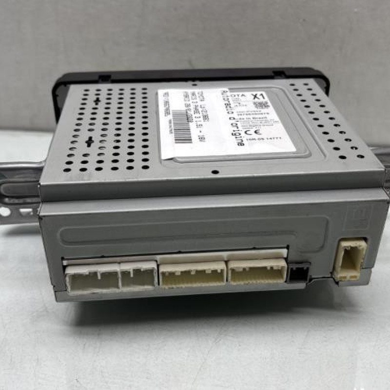 Autoradio d'origine TOYOTA YARIS 3 Photo n°2