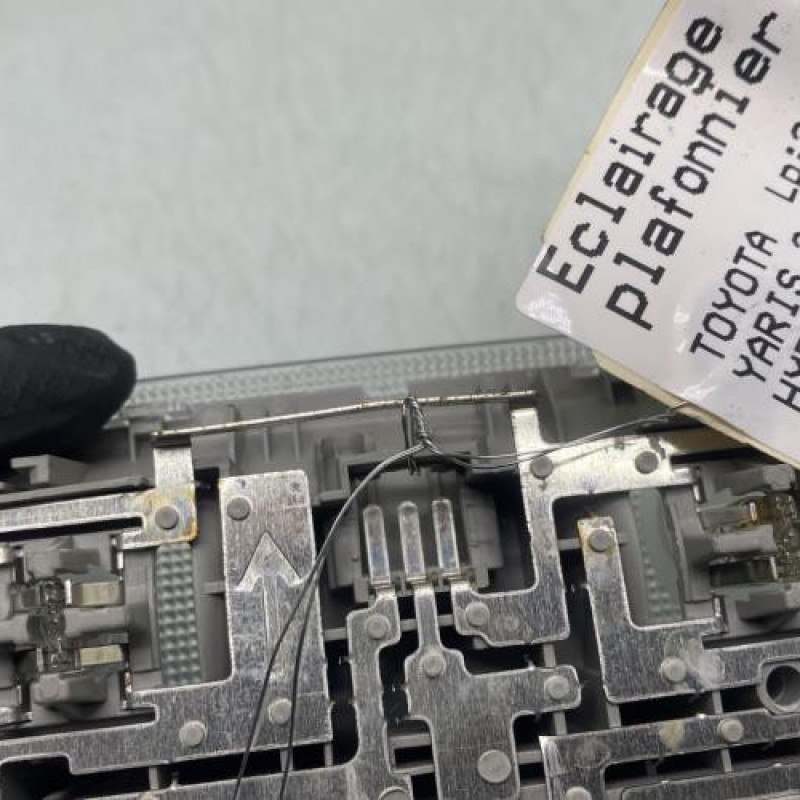 Eclairage de plafonnier TOYOTA YARIS 3 Photo n°3