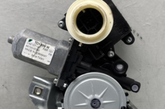 Leve vitre electrique avant gauche TOYOTA YARIS 3