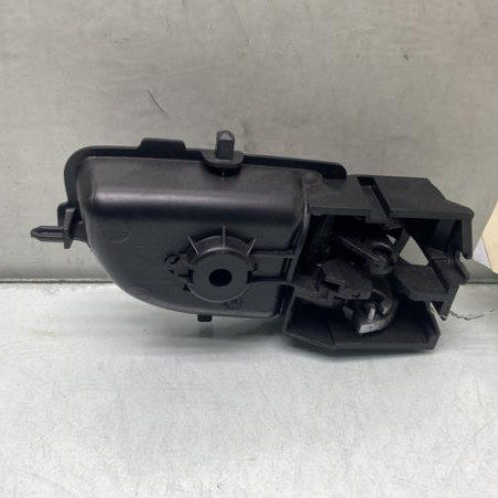 Poignee interieur avant gauche TOYOTA YARIS 3