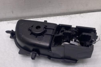 Poignee interieur avant gauche TOYOTA YARIS 3