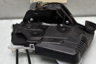 Serrure avant droit TOYOTA YARIS 3