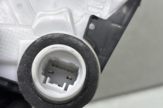 Serrure avant gauche TOYOTA YARIS 3