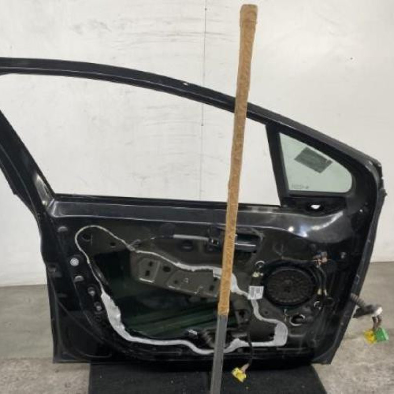 Porte avant gauche PEUGEOT 208 1 Photo n°4