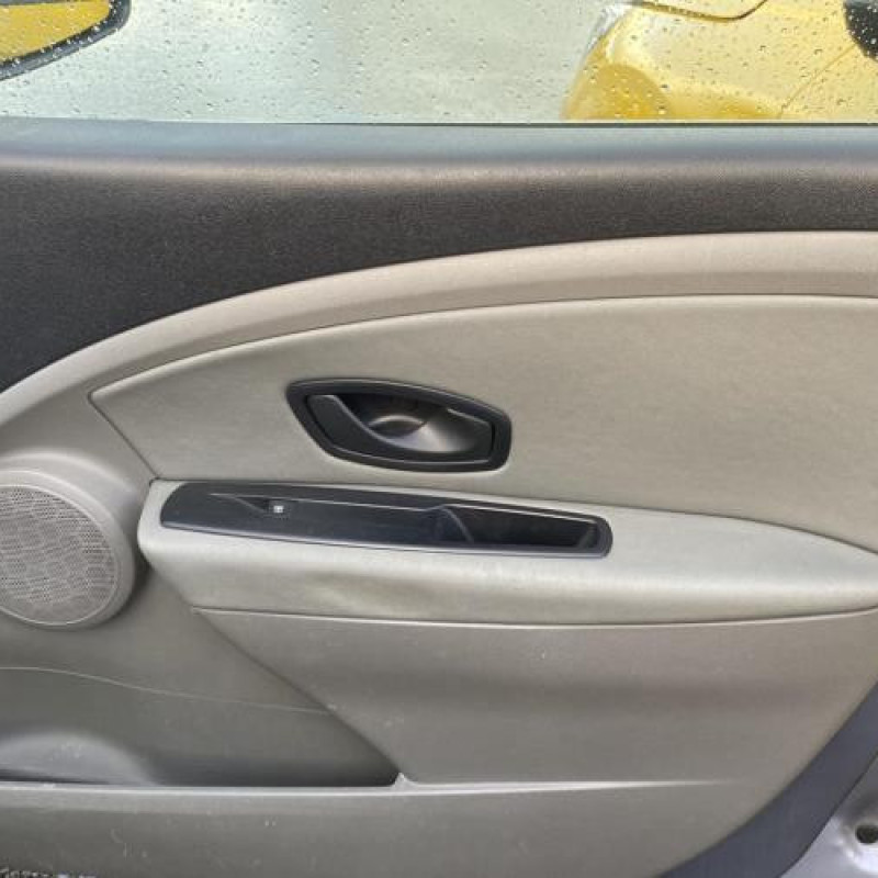 Aile avant gauche RENAULT MEGANE 3 Photo n°11