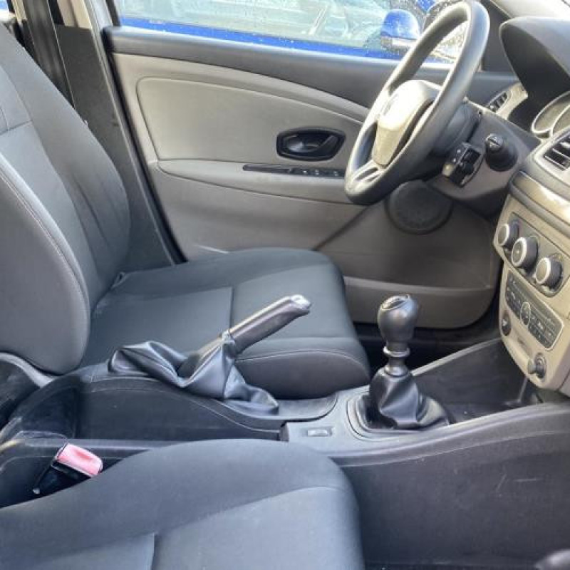 Aile avant gauche RENAULT MEGANE 3 Photo n°20