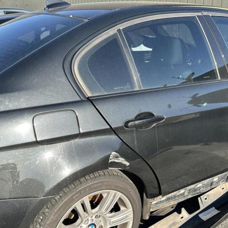 Porte arriere gauche BMW SERIE 3 E90 Photo n°18