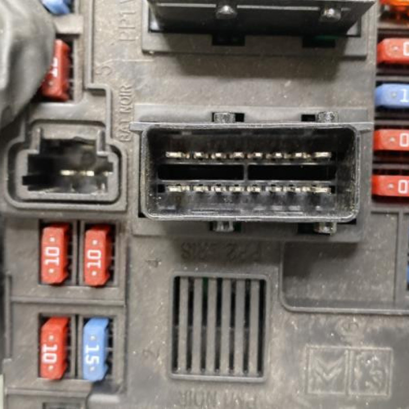 Boitier servitude moteur (BSM) CITROEN C3 1 Photo n°3