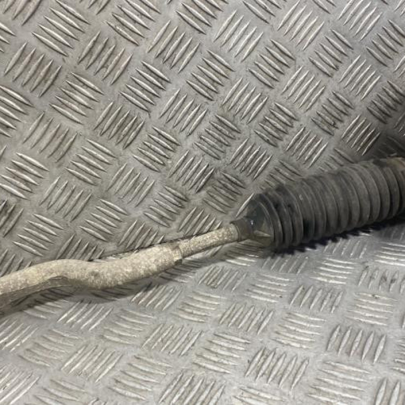 Cremaillere assistee SUZUKI SWIFT 4 Photo n°2