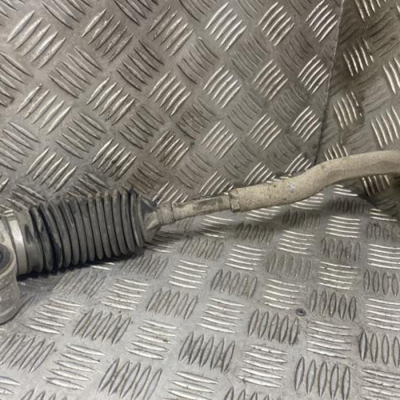 Cremaillere assistee SUZUKI SWIFT 4 Photo n°4