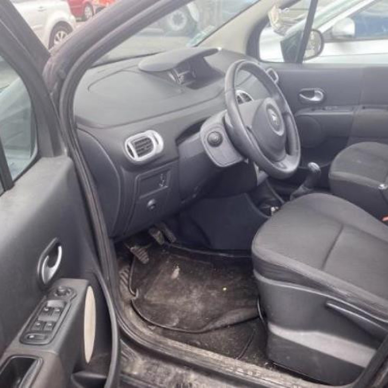 Renfort pare choc avant (traverse) RENAULT MODUS Photo n°9