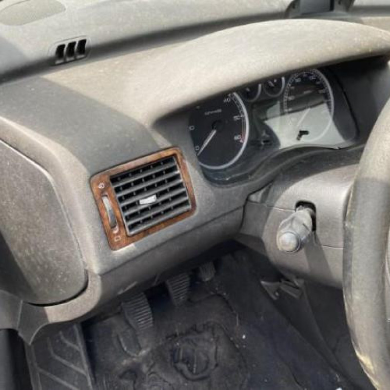 Aile avant gauche PEUGEOT 307 Photo n°5