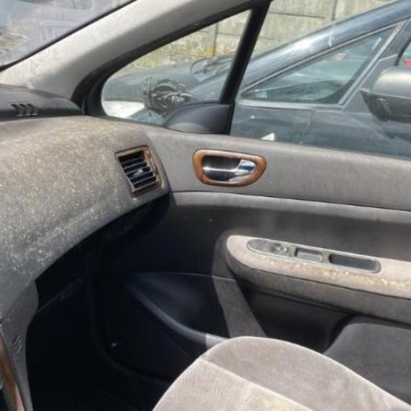 Aile avant gauche PEUGEOT 307 Photo n°6