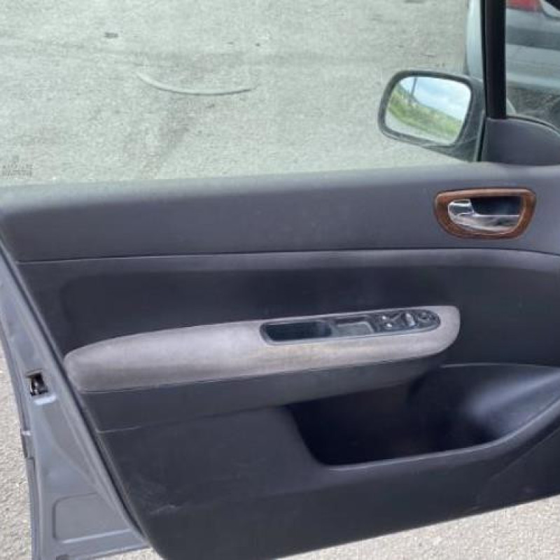 Aile avant gauche PEUGEOT 307 Photo n°12