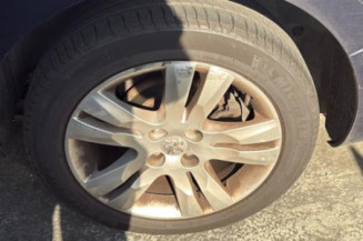 Renfort pare choc arriere (traverse) PEUGEOT 5008 1