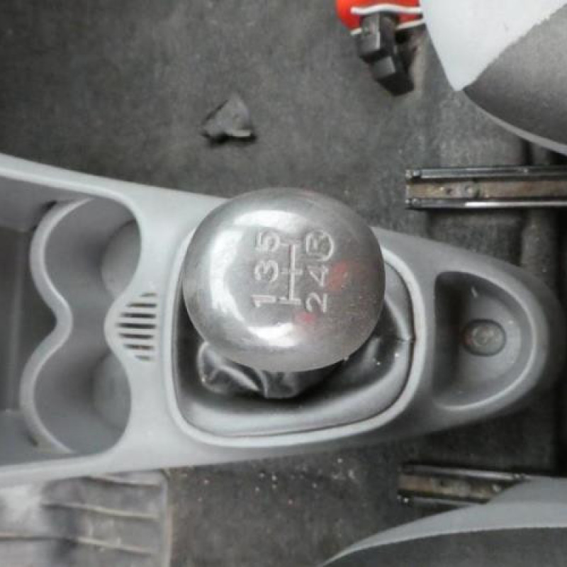 Capot PEUGEOT 107 Photo n°14