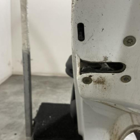 Porte arriere droit PEUGEOT 106