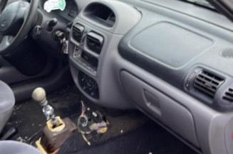 Porte arriere droit RENAULT CLIO 2