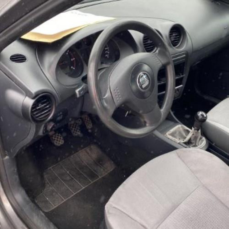 Silencieux arriere (echappement) SEAT IBIZA 3 Photo n°5