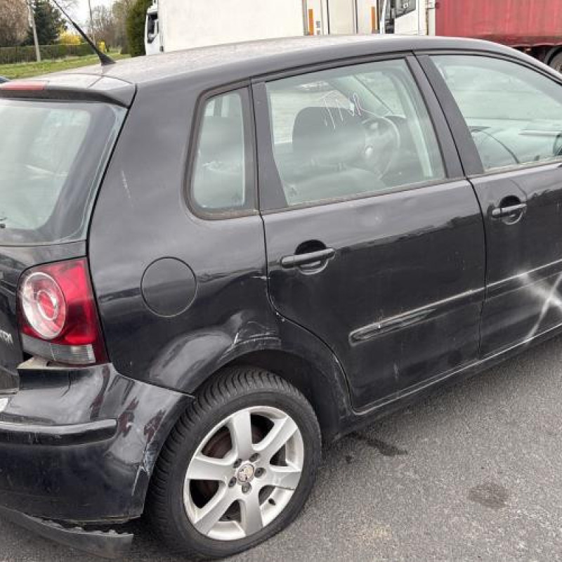 Silencieux arriere (echappement) VOLKSWAGEN POLO 4 Photo n°3