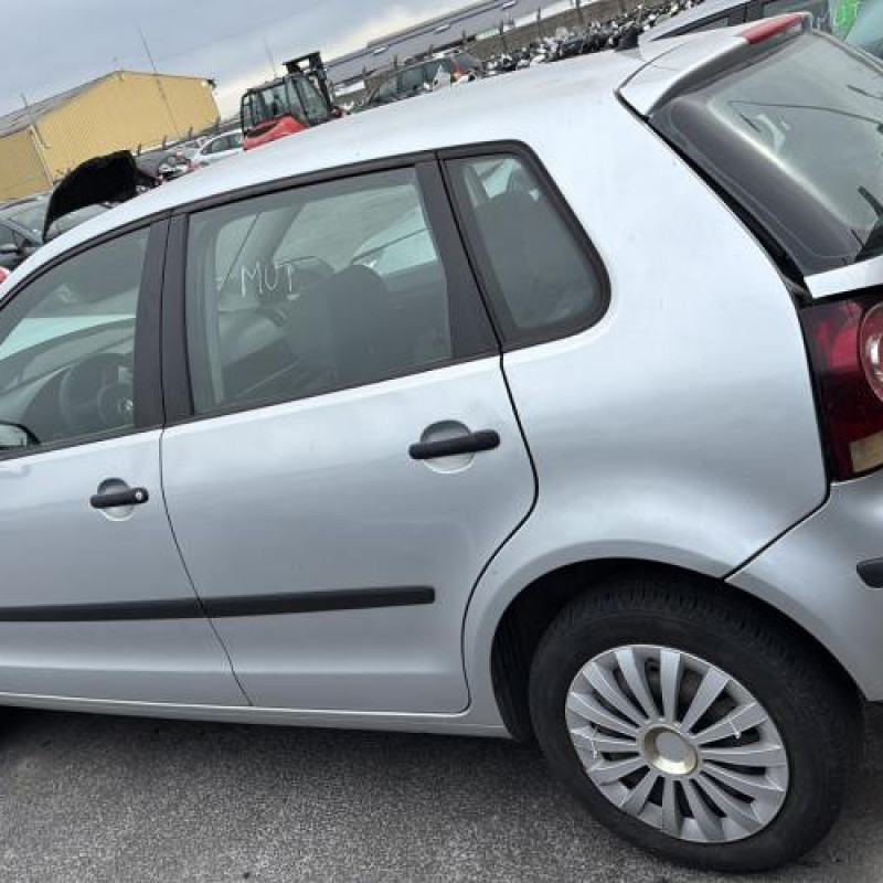 Silencieux arriere (echappement) VOLKSWAGEN POLO 4 Photo n°6