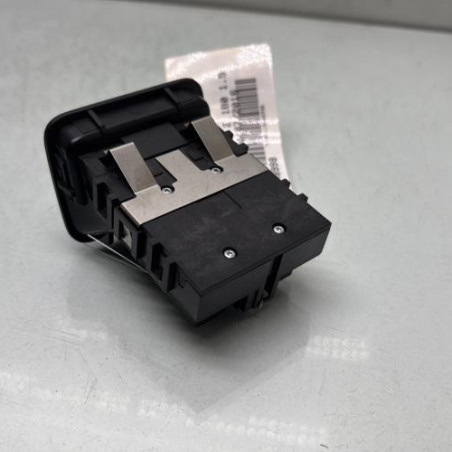 Poignee electrique frein a main MERCEDES CLASSE A 176