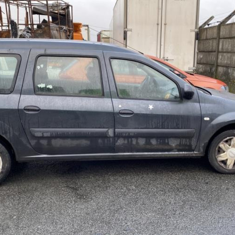 Calculateur moteur DACIA LOGAN MCV 1 Photo n°11