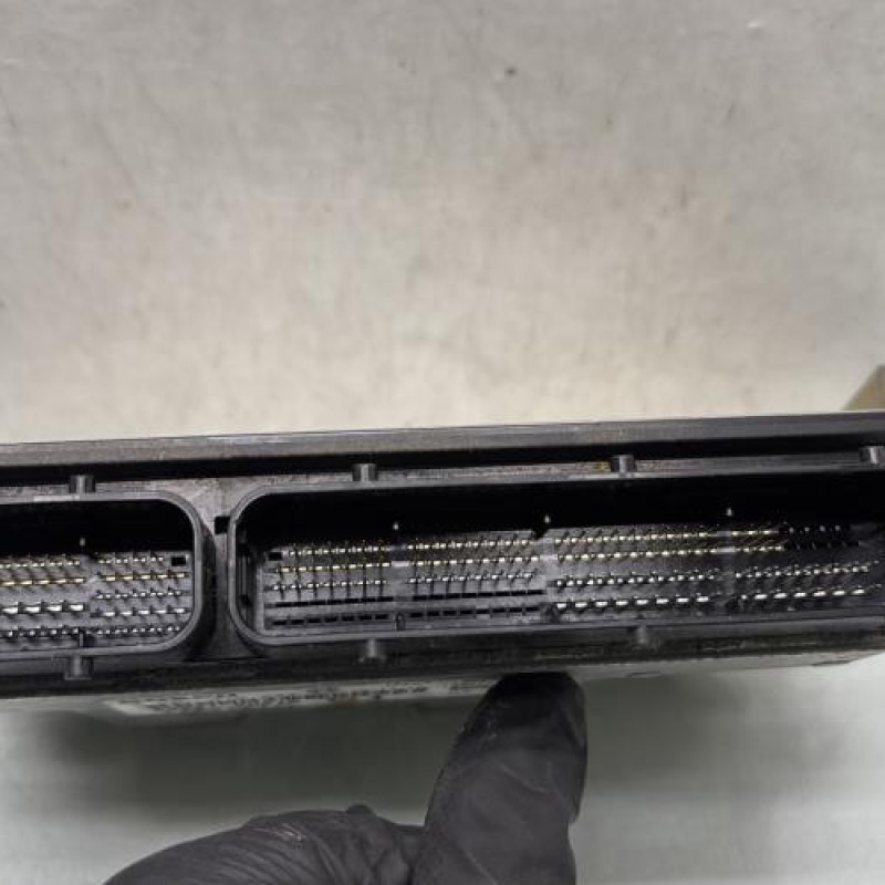 Calculateur moteur CITROEN C1 2 Photo n°3